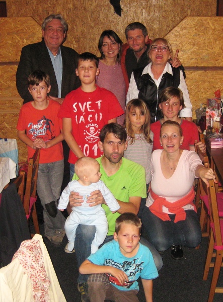 Dedkovic family.JPG